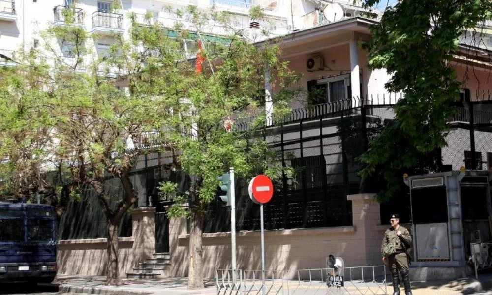 Τρικάκια έξω από το Τουρκικό Προξενείο – «Το φασιστικό κράτος της Τουρκίας δολοφονεί»